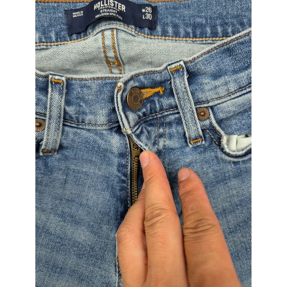 Hollister Epic Flex Straight Jeans Mens 26x30 Blue Light Wash Stretch Denim